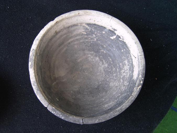 ancient_roman_clay_bowl_-_view_insite